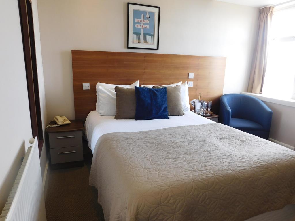 Cullen Bay Hotel Εξωτερικό φωτογραφία