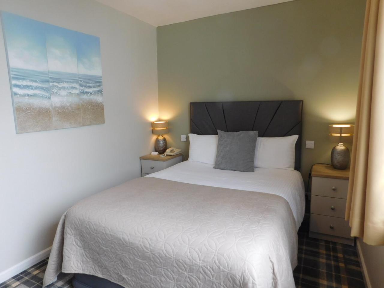 Cullen Bay Hotel Εξωτερικό φωτογραφία